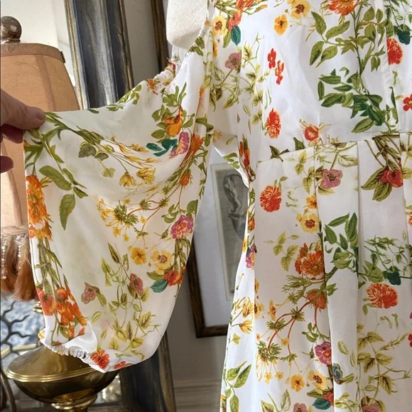 Disney Alice in Wonderland Day Dreamer Cold Shoulder Dress - Picture 2 of 7